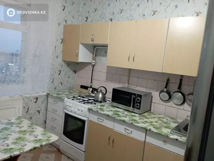 4-комнатная квартира, этаж 10 из 10, 75 м², фотография 4
