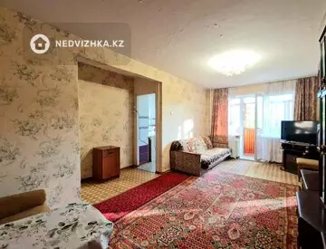 2-комнатная квартира, этаж 3 из 5, 44 м²