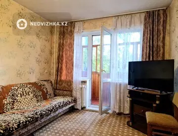 2-комнатная квартира, этаж 3 из 5, 44 м²