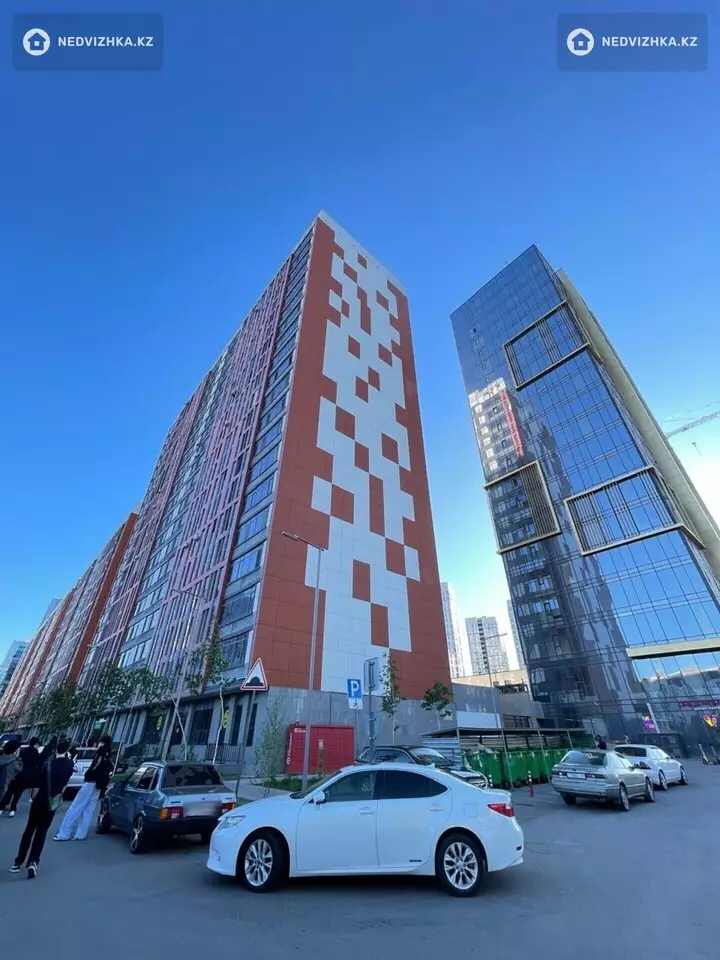 2-комнатная квартира, этаж 2 из 14, 54 м², фотография 2