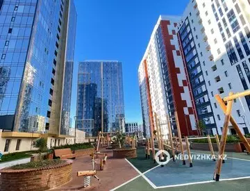 2-комнатная квартира, этаж 2 из 14, 54 м²