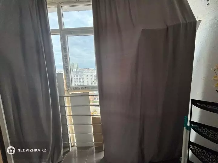2-комнатная квартира, этаж 10 из 10, 37 м², 5-фотосурет