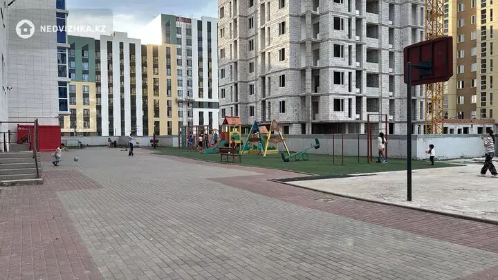 2-комнатная квартира, этаж 10 из 10, 37 м², 3-фотосурет