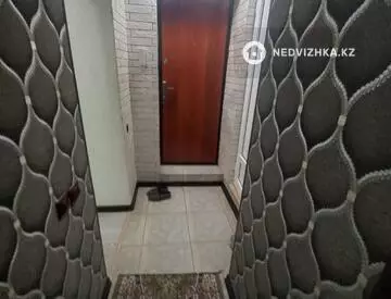 1-комнатная квартира, этаж 3 из 4, 27 м², миниатюра 6