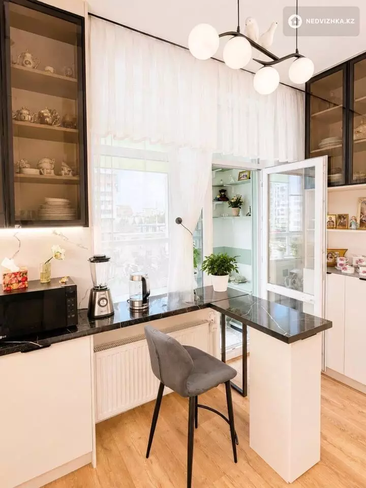 3-комнатная квартира, этаж 3 из 16, 70 м², 5-фотосурет
