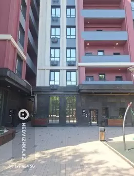 2-комнатная квартира, этаж 7 из 10, 94 м²
