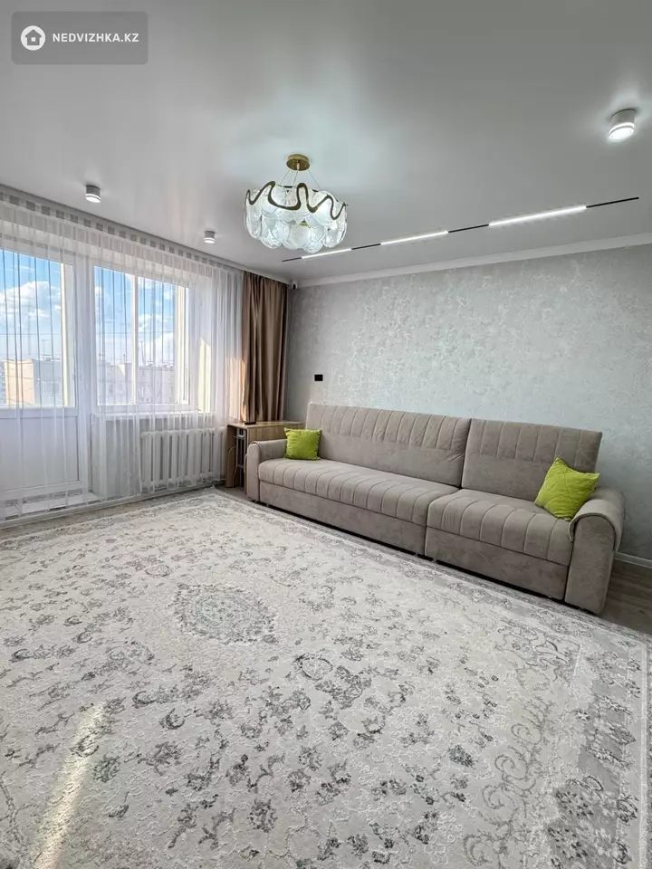 65 м², 3-комнатная квартира, этаж 10 из 10, 65 м², изображение - 1