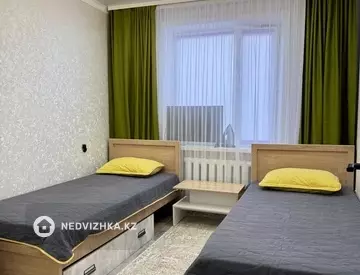 3-комнатная квартира, этаж 10 из 10, 65 м²