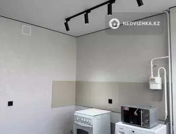 2-комнатная квартира, этаж 7 из 8, 58 м², миниатюра 5