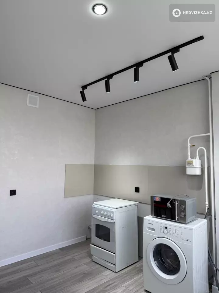2-комнатная квартира, этаж 7 из 8, 58 м², фотография 5