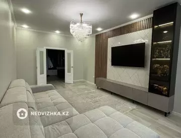 3-комнатная квартира, этаж 12 из 17, 120 м²