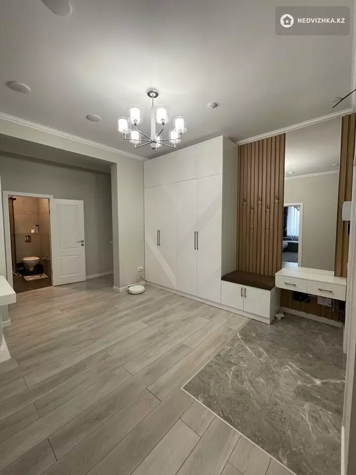 3-комнатная квартира, этаж 12 из 17, 120 м², фотография 3