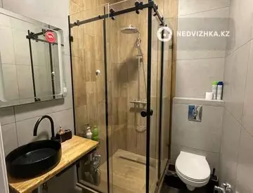 3-бөлмелі пәтер, қабат 12 барлық қабат саны 17, 120 м², 12-нобай