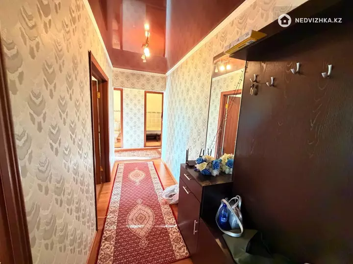 3-комнатная квартира, этаж 5 из 5, 67 м², фотография 2