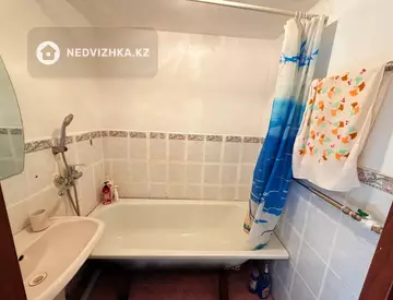 3-комнатная квартира, этаж 5 из 5, 67 м², миниатюра 10