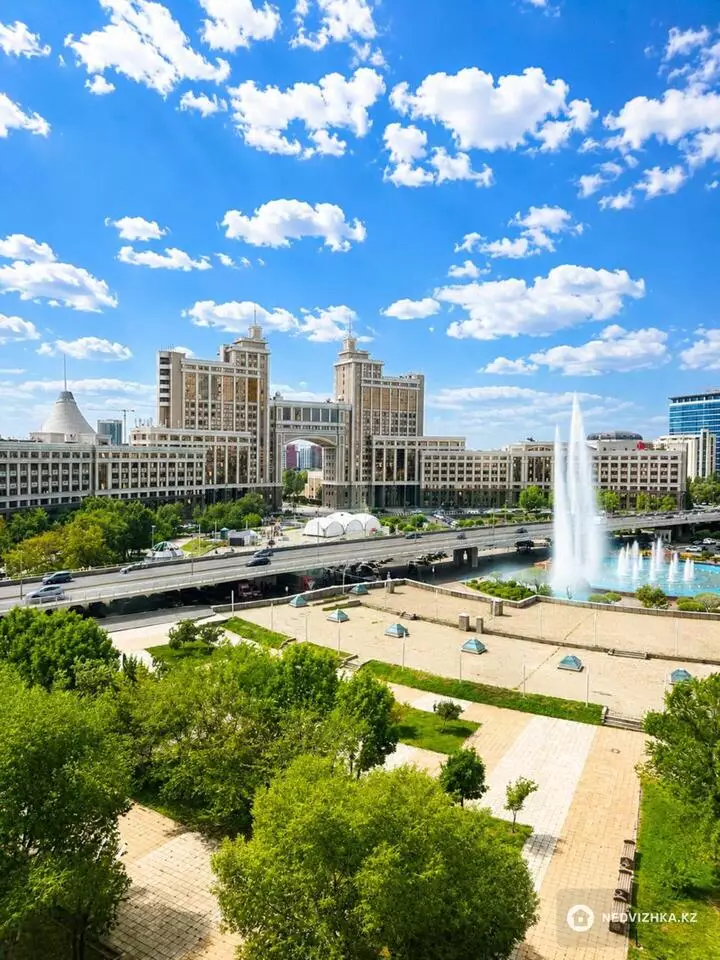 3-комнатная квартира, этаж 7 из 8, 112 м²