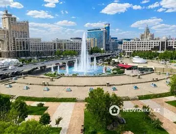 3-комнатная квартира, этаж 7 из 8, 112 м², миниатюра 2