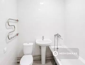 1-комнатная квартира, этаж 17 из 17, 33 м², миниатюра 7