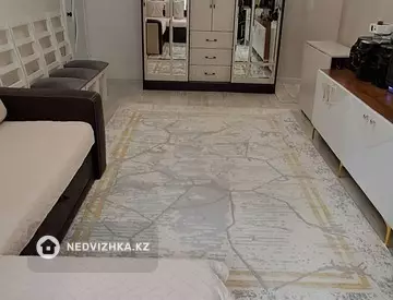 2-комнатная квартира, этаж 2 из 4, 44 м²