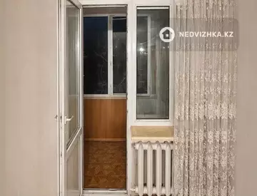 2-комнатная квартира, этаж 2 из 5, 54 м²