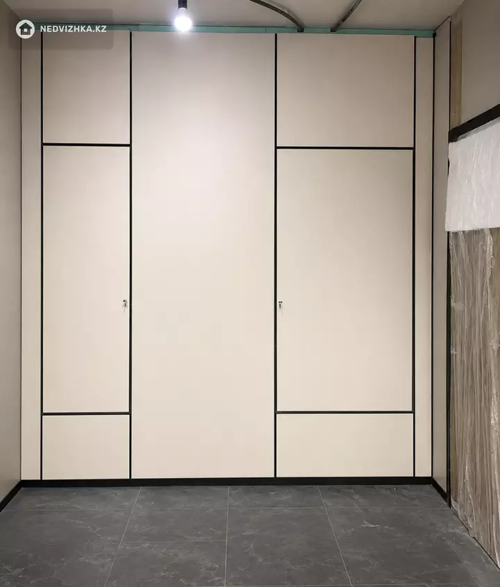2-комнатная квартира, этаж 2 из 3, 68 м², фотография 2