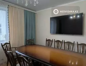 4-комнатная квартира, этаж 5 из 9, 100 м²