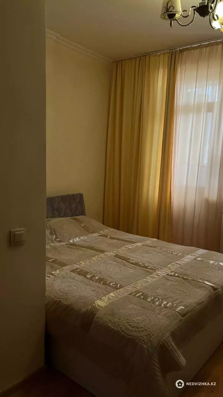 4-комнатная квартира, этаж 5 из 9, 100 м², фотография 4