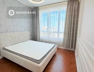 2-комнатная квартира, этаж 10 из 12, 57 м², миниатюра 9