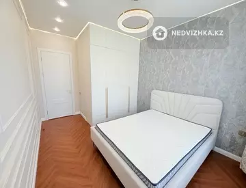 2-комнатная квартира, этаж 10 из 12, 57 м², миниатюра 10