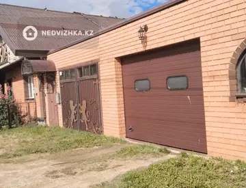 7-комнатный дом, 8 соток, 300 м²
