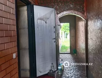 7-бөлмелі үй, 8 соттық, 300 м², 9-нобай