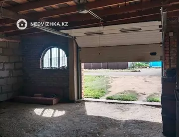 7-бөлмелі үй, 8 соттық, 300 м², 10-нобай