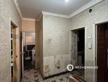 3-комнатная квартира, этаж 1 из 5, 100 м²