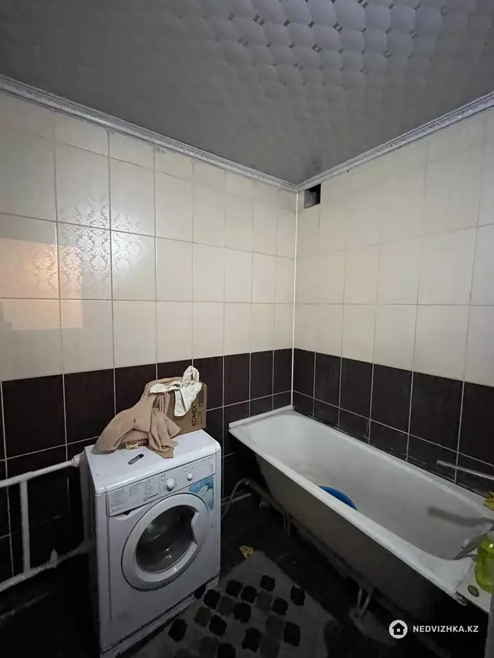 3-комнатная квартира, этаж 1 из 5, 100 м², фотография 5