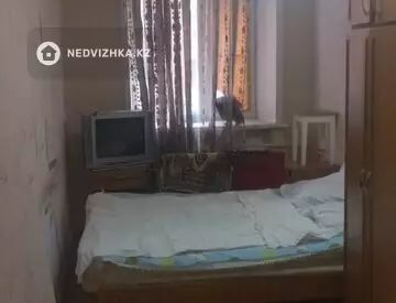 3-комнатная квартира, этаж 5 из 5, 56 м², На длительный срок