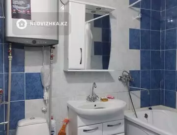 2-комнатная квартира, этаж 2 из 5, 2 м², Посуточно