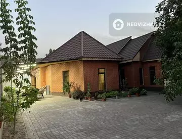 5-бөлмелі үй, 7.5 соттық, 200 м², 1-нобай