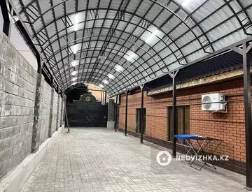 5-бөлмелі үй, 7.5 соттық, 200 м², 3-нобай