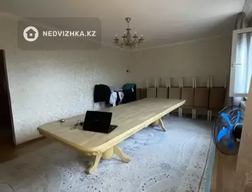 7-бөлмелі үй, 4.5 соттық, 200 м², 9-нобай
