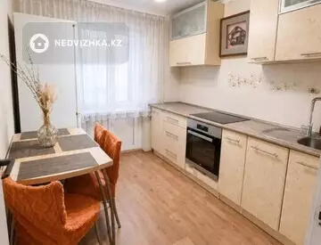 2-комнатная квартира, этаж 4 из 9, 47 м²