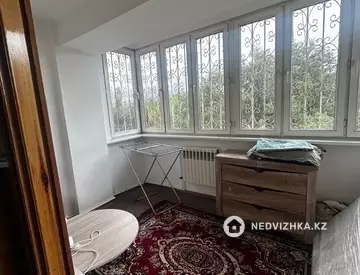 4-комнатная квартира, этаж 5 из 5, 117 м²