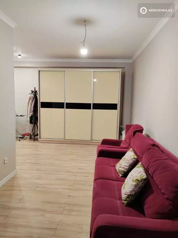 1-комнатная квартира, этаж 4 из 7, 48 м², фотография 3