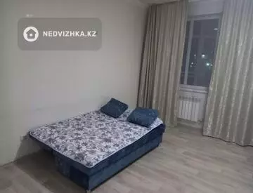 2-комнатная квартира, этаж 3 из 8, 53 м², На длительный срок