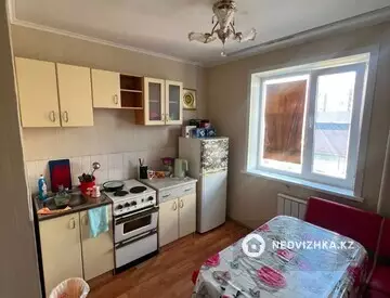 2-комнатная квартира, этаж 4 из 9, 51 м²