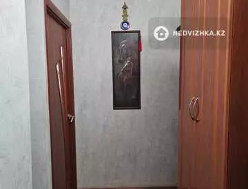 2-комнатная квартира, этаж 4 из 5, 48 м²
