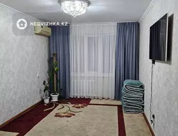 2-комнатная квартира, этаж 4 из 5, 48 м²
