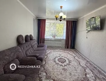 2-комнатная квартира, этаж 2 из 5, 50 м²