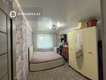 2-комнатная квартира, этаж 2 из 5, 50 м²