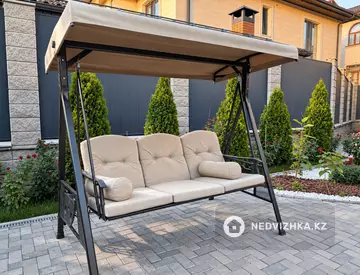5-бөлмелі үй, 5 соттық, 242 м², 3-нобай