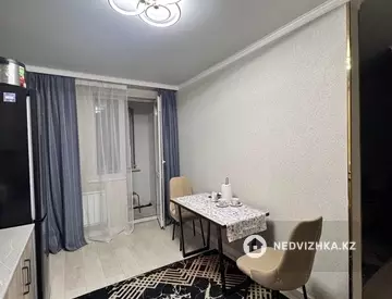 1-комнатная квартира, этаж 4 из 9, 39 м²